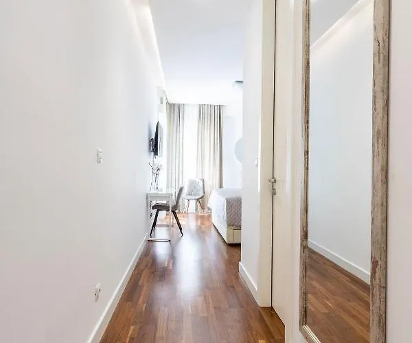 Blue Maris Znjan Apartment