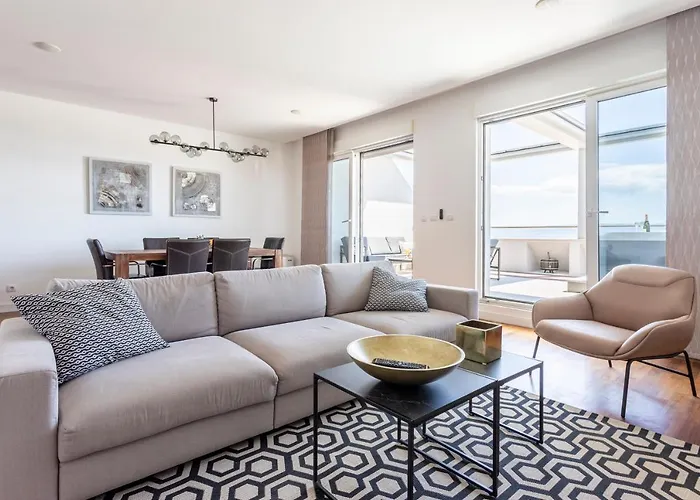 Blue Maris Znjan * Split